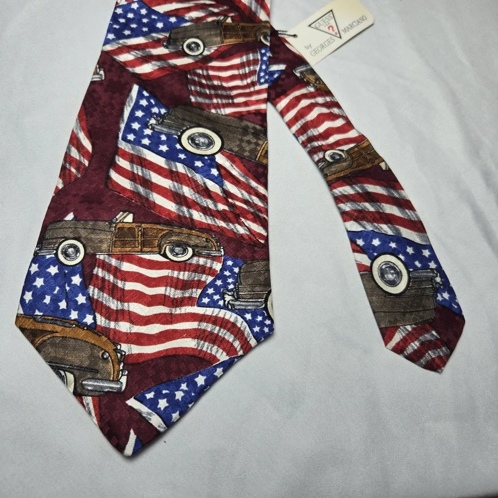 Vintage Guess By Georges Marciano Silk Neck‎ Tie Car America Flag 56 Inches USA
